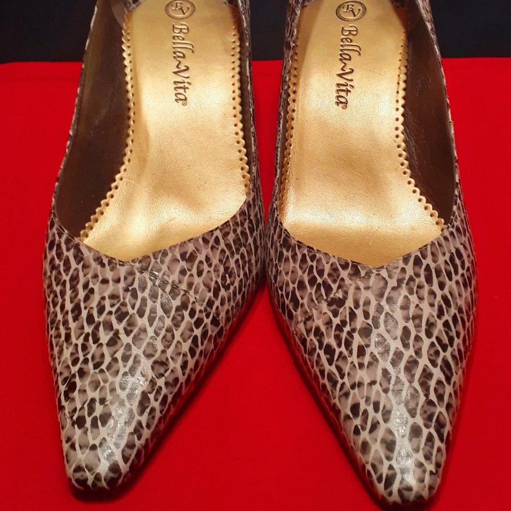 Bella Vita Leather Snakeskin Pump